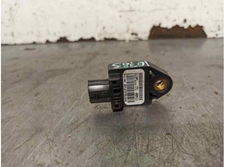 Recambio de sensor impacto para kia carnival 2.9 crdi cat referencia OEM IAM 959203K100 TRW