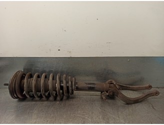 Replacement front right shock absorber for Hyundai XG 3.0 XG OEM IAM reference 5461139504 
