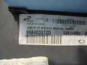 Recambio de guarnecido puerta delantera izquierda para citroën c3 picasso 1.6 hdi fap referencia OEM IAM 96840333ZD 