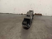 Recambio de mando elevalunas delantero derecho para kia carnival 2.9 crdi cat referencia OEM IAM 935754D1200T 