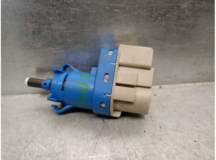 Recambio de interruptor para volvo v40 hatchback (525) d3 referencia OEM IAM 8T4T96854AA  