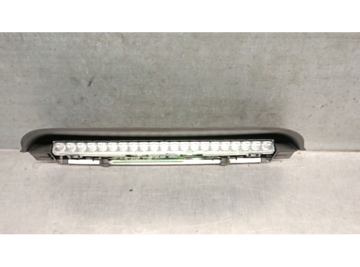 Recambio de luz central de freno para bmw 4 gran coupe (g26) 430 i referencia OEM IAM 7477631 63257477631 