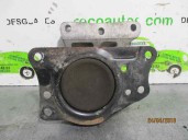Replacement right engine mount for Seat Cordoba Saloon (6L2) 1.9 TDI OEM IAM reference 6Q0199185R 