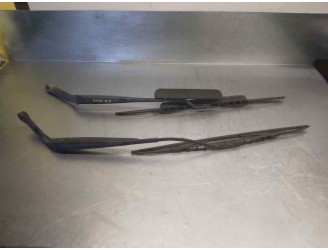 Recambio de brazo limpia delantero derecho para hyundai xg 3.0 xg referencia OEM IAM   