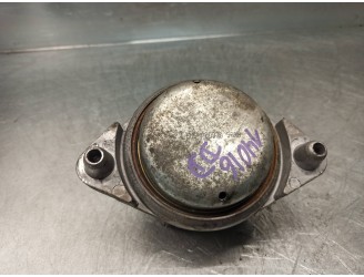 Recambio de soporte motor derecho para mercedes-benz clase c (w204) berlina c 320 cdi (204.022) referencia OEM IAM A2042400517  