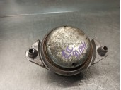 Replacement right engine mount for Mercedes-Benz C-Class (W204) sedan C 320 CDi (204.022) OEM IAM reference A2042400517 