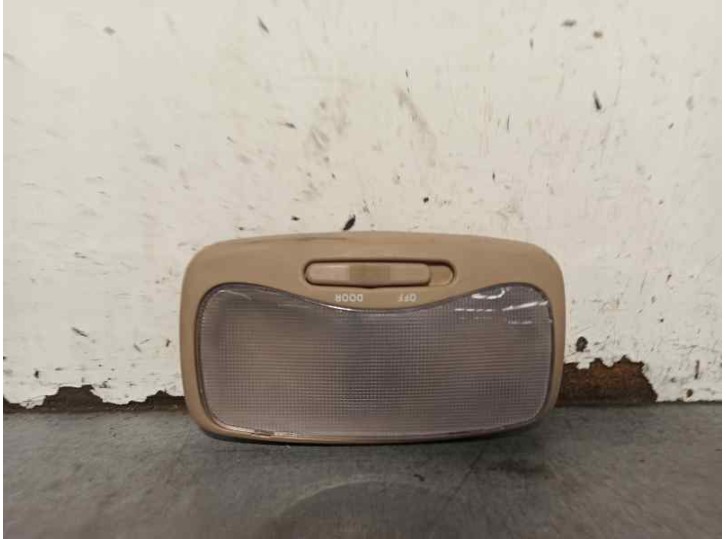 Recambio de luz interior para kia carnival 2.9 crdi cat referencia OEM IAM 926204D000  
