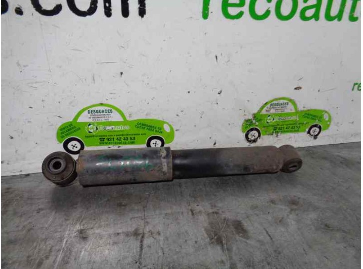Replacement rear left shock absorber for Hyundai Trajet (FO) 2.0 CRDi GLS OEM IAM reference 553003A510 REMOTE
