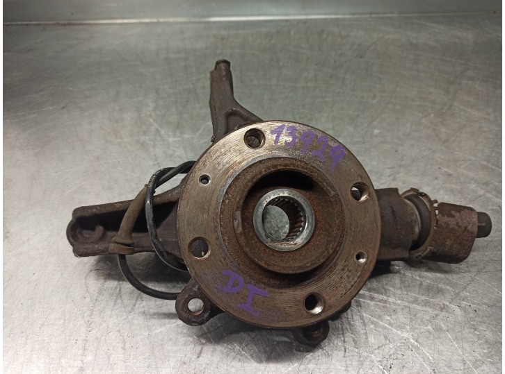 Replacement left front stub axle for Citroën Berlingo panel van 1.6 16V HDi OEM IAM reference 364696 