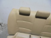 Recambio de asientos traseros para bmw serie 3 berlina (e90) 320d referencia OEM IAM CUERO BEIGE 4 PUERTAS