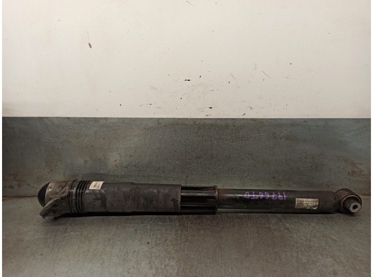 Recambio de amortiguador trasero derecho para seat leon st (5f8) 1.4 tgi bivalent. gasolina / cng referencia OEM IAM 5Q0512011LF