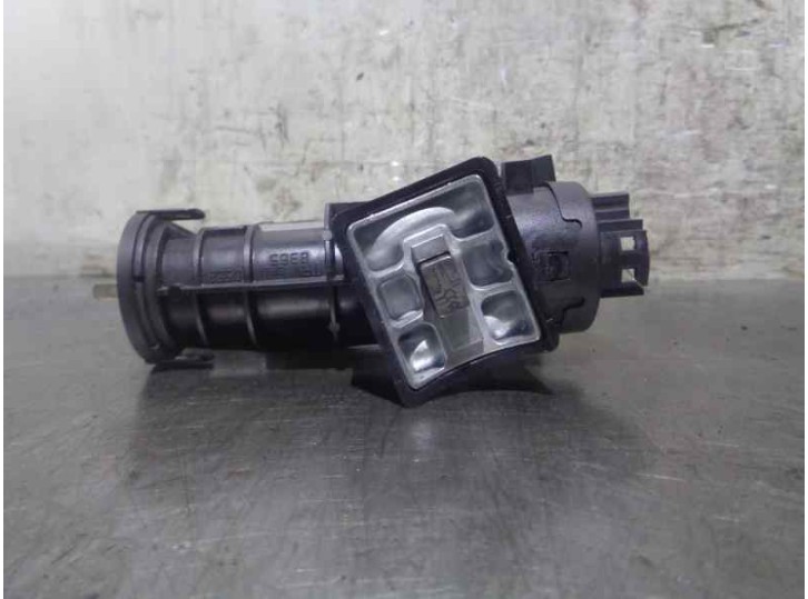 Ignition switch replacement part for Alfa Romeo GT (125) 2.0 JTS 16V CAT OEM IAM reference 46742880 