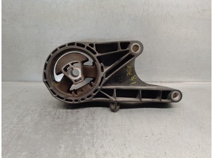 Recambio de soporte motor delantero para opel insignia a (g09) 2.0 cdti 4x4 (68) referencia OEM IAM 13227762 