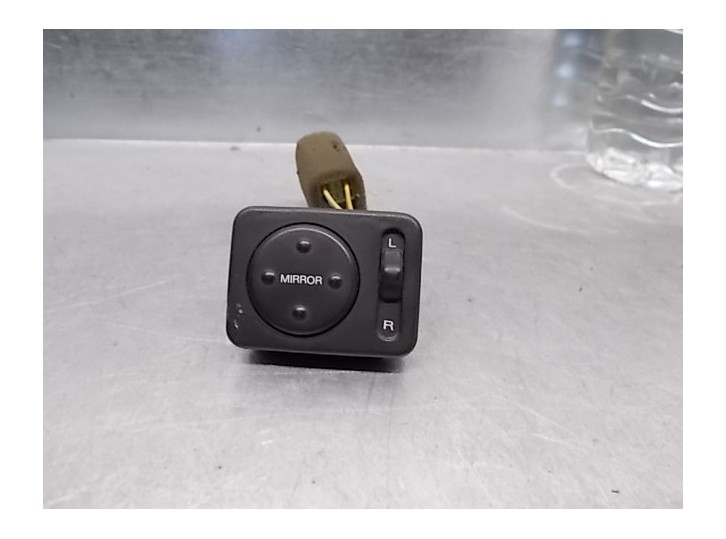Recambio de mando retrovisor para hyundai s-coupe (sl) 1.5 12v cat referencia OEM IAM 9353023200  