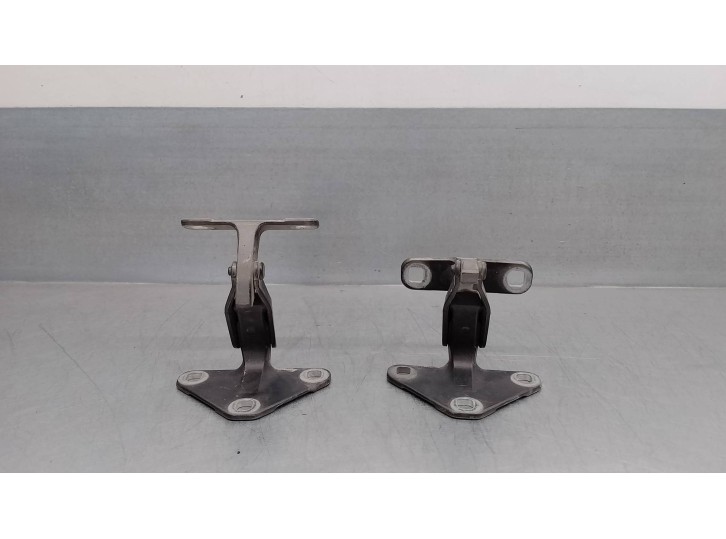 Recambio de bisagra porton para bmw x5 (e70) 3.0 turbodiesel cat referencia OEM IAM 41627170918 INFERIOR DERECHO 