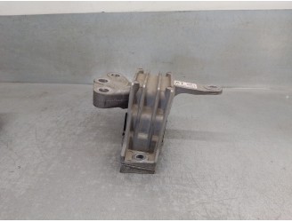 Recambio de soporte motor derecho para opel insignia a (g09) 2.0 cdti 4x4 (68) referencia OEM IAM 13227712  