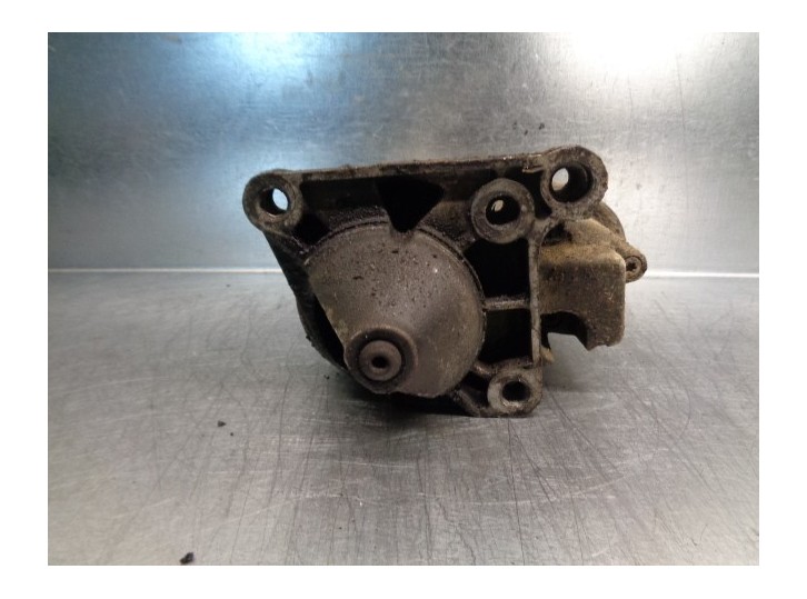 Recambio de motor arranque para renault rapid / express (f40) diesel referencia OEM IAM 7700113207 0001108186 BOSCH