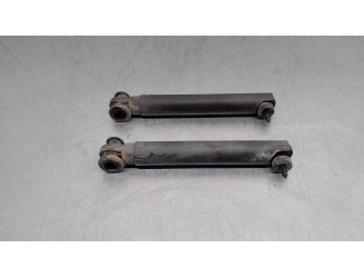 Replacement boot/tailgate shock absorbers for BMW X5 (E70) 3.0 Turbodiesel CAT OEM IAM reference 714963106 RIGHT AND LEFT