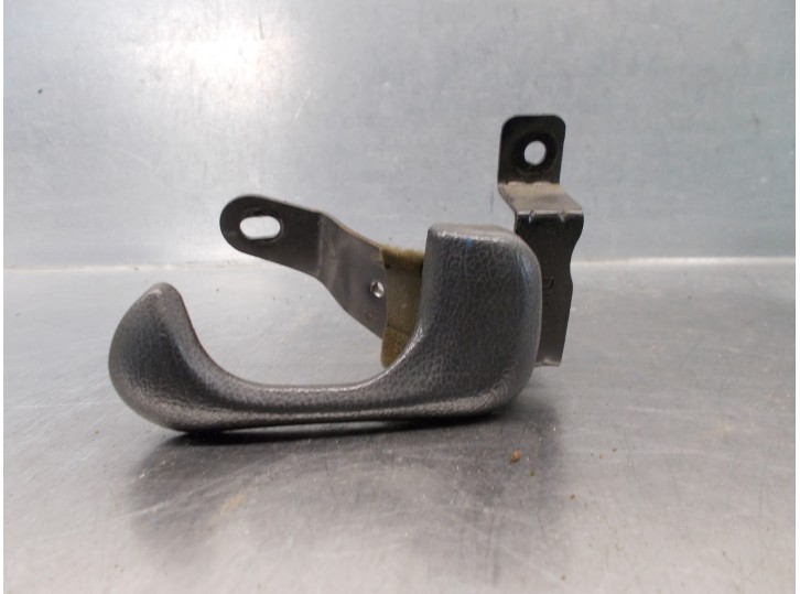 Front right interior door handle replacement part for Hyundai S-Coupe (SL) 1.5 12V CAT OEM IAM reference 8262023500AQ 3 DOORS