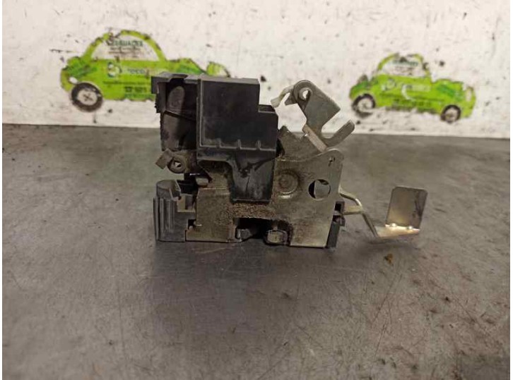 Replacement front right door lock for Fiat Ducato Closed Box 15 (from 03.02) 2.8 JTD CAT OEM IAM reference 133