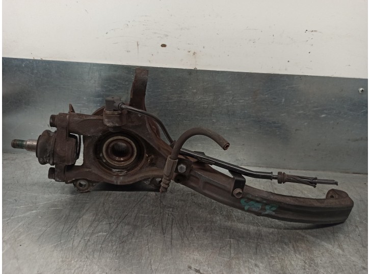 Replacement front left steering knuckle for Hyundai XG 3.0 XG OEM IAM reference 5171538100 