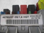Recambio de caja reles / fusibles para fiat punto berlina (188) 1.9 diesel eco referencia OEM IAM 46812228 46760257 DELPHI