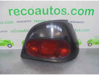 Recambio de piloto trasero derecho para renault megane i berlina hatchback (ba0) 1.4 referencia OEM IAM 7700828138 