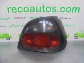Recambio de piloto trasero derecho para renault megane i berlina hatchback (ba0) 1.4 referencia OEM IAM 7700828138  