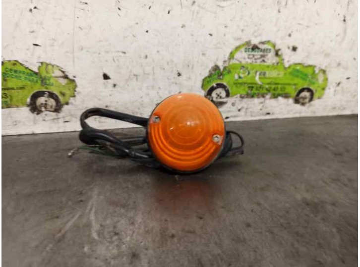 Recambio de piloto delantero izquierdo para land rover defender 110 2.5 td referencia OEM IAM RTC5013  INTERMITENTE