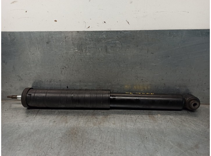 Recambio de amortiguador trasero izquierdo para smart coupe 1.0 cat referencia OEM IAM A4513202331 14086F862 BILSTEIN