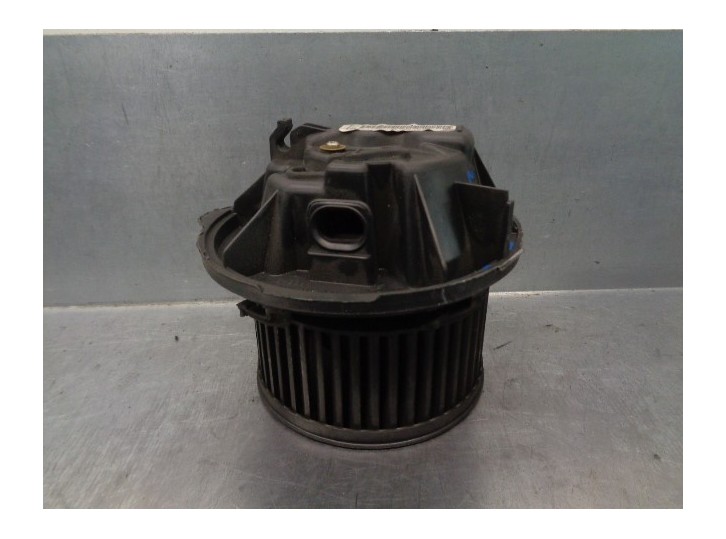 Recambio de motor calefaccion para citroën c5 berlina 2.0 hdi referencia OEM IAM 6441N7 F664529T VALEO