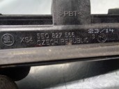 Recambio de maneta exterior porton para skoda rapid 1.2 8v tsi referencia OEM IAM 5E0827566  