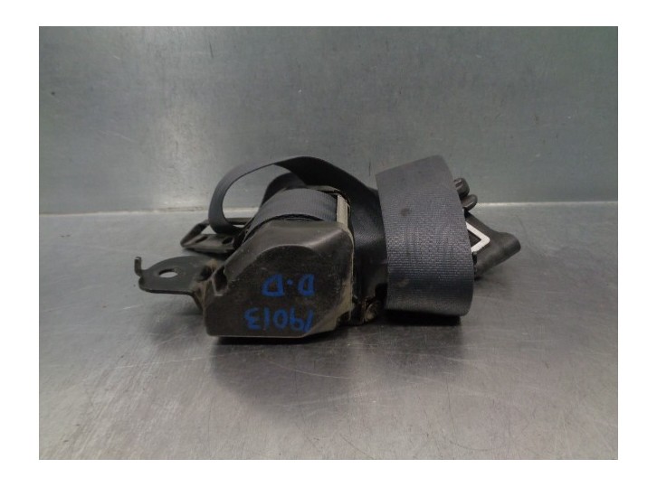 Replacement front right seat belt for Hyundai S-Coupe (SL) 1.5 12V CAT OEM IAM reference 8882023207AQ 3 DOOR