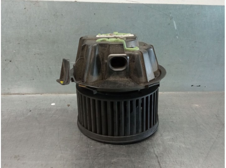 Recambio de motor calefaccion para dacia sandero 1.2 16v referencia OEM IAM 6001552011  