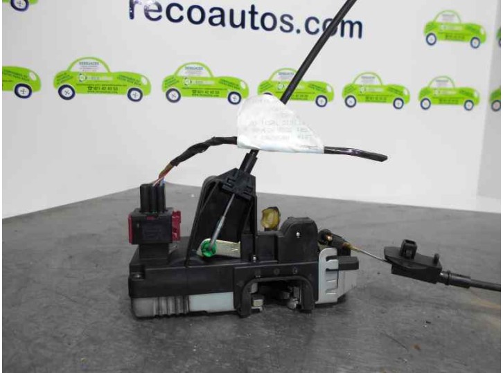 Replacement rear left door lock for Saab 9-5 estate 2.2 TID CAT OEM IAM reference 4855193 3 PINS 5 DOORS