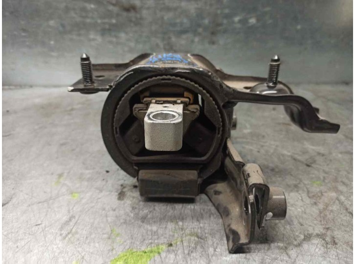 Recambio de soporte cambio para skoda rapid 1.2 8v tsi referencia OEM IAM 6RF199555 