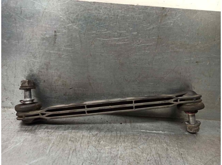 Replacement front left strut bar for Fiat Tipo II (357) Family Easy OEM IAM reference 