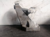 Replacement left engine mount for Mercedes-Benz CLK-Class (W209) coupe 2.7 CDI 20V CAT OEM IAM reference A6112230704 