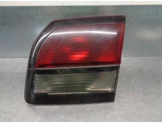 Recambio de piloto trasero derecho para mazda 626 berlina (gf) 2.0 turbodiesel referencia OEM IAM GE4T513F0B  DE PORTON