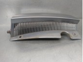 Recambio de molduras traseras para opel meriva a 1.7 16v referencia OEM IAM 13130028 467597050 GM