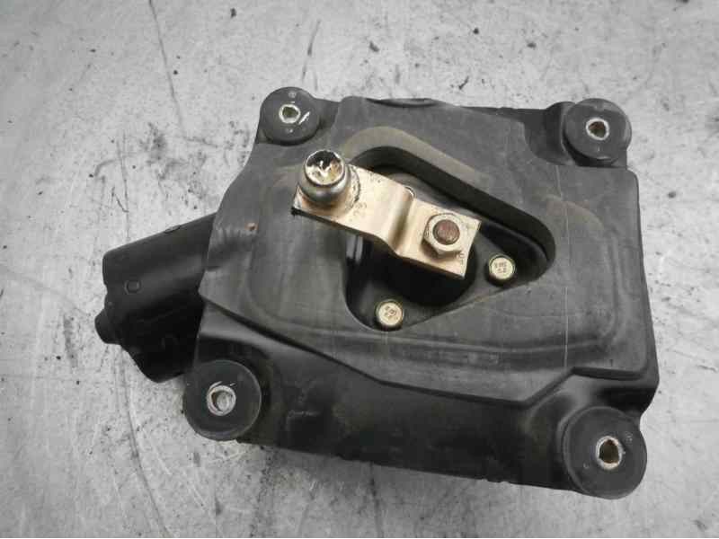 Recambio de motor limpia delantero para volvo v40 familiar diesel cat referencia OEM IAM 0390241170  