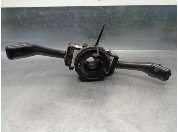 Recambio de mando luces para skoda octavia berlina (1u2) 1.9 tdi referencia OEM IAM 8L0953513G  