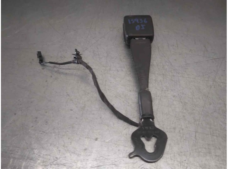 Recambio de enganche cinturon para skoda superb (3v3) active referencia OEM IAM 3V0857755A 2 PINES 5 PUERETAS