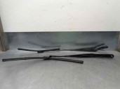 Recambio de brazo limpia delantero derecho para skoda fabia 1.4 tdi dpf referencia OEM IAM   