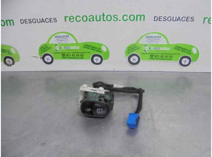 Recambio de mando elevalunas delantero derecho para mercedes-benz clase clk (w209) coupe 2.7 cdi 20v cat referencia OEM IAM A203
