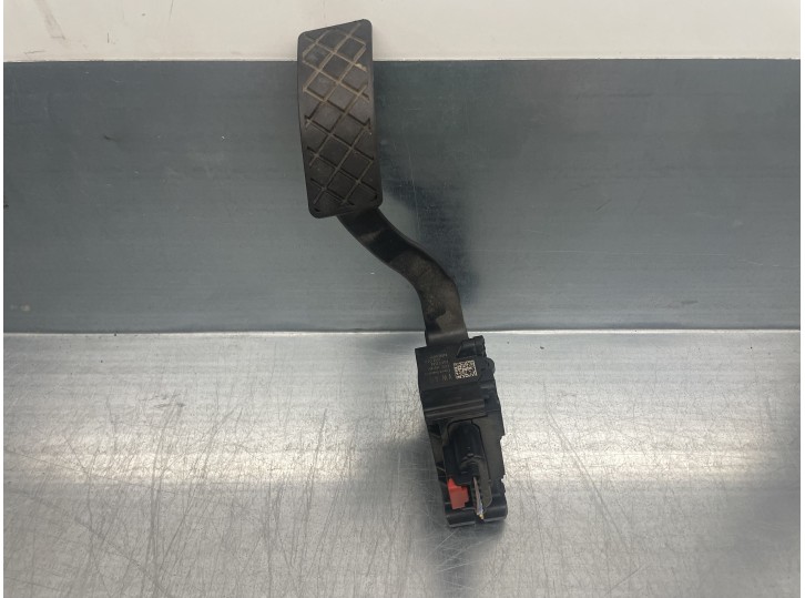 Recambio de potenciometro pedal para volkswagen polo beats referencia OEM IAM 2Q1723503  