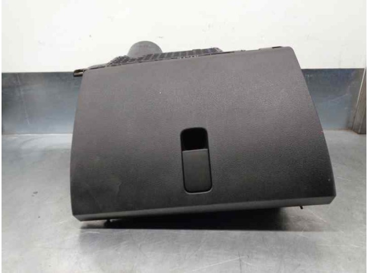 Recambio de guantera para skoda fabia 1.4 tdi dpf referencia OEM IAM 6V1857097R 