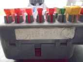 Recambio de caja reles / fusibles para mg serie 200 (rf) 214 si (3-ptas.) referencia OEM IAM YWC104500 52010268D LUCAS