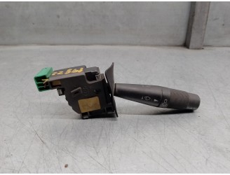 Recambio de mando limpia para peugeot 205 berlina 1.4 gt referencia OEM IAM 9758275580  