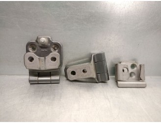 Recambio de bisagra puerta para mercedes-benz clase g (w463) g 500 (463.260, 463.261) referencia OEM IAM A4637201501 A4637209700